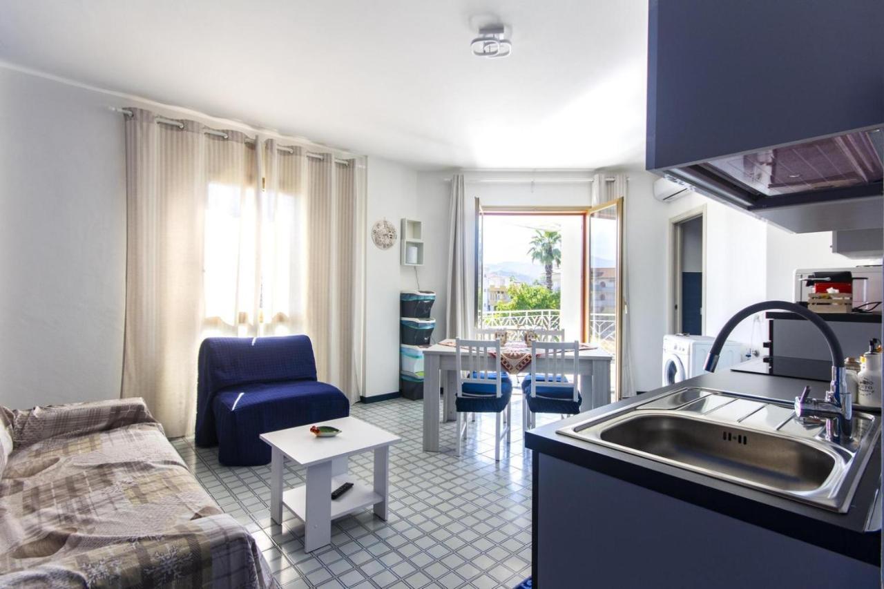 Recanati Seaside Apartment Giardini Naxos Ngoại thất bức ảnh