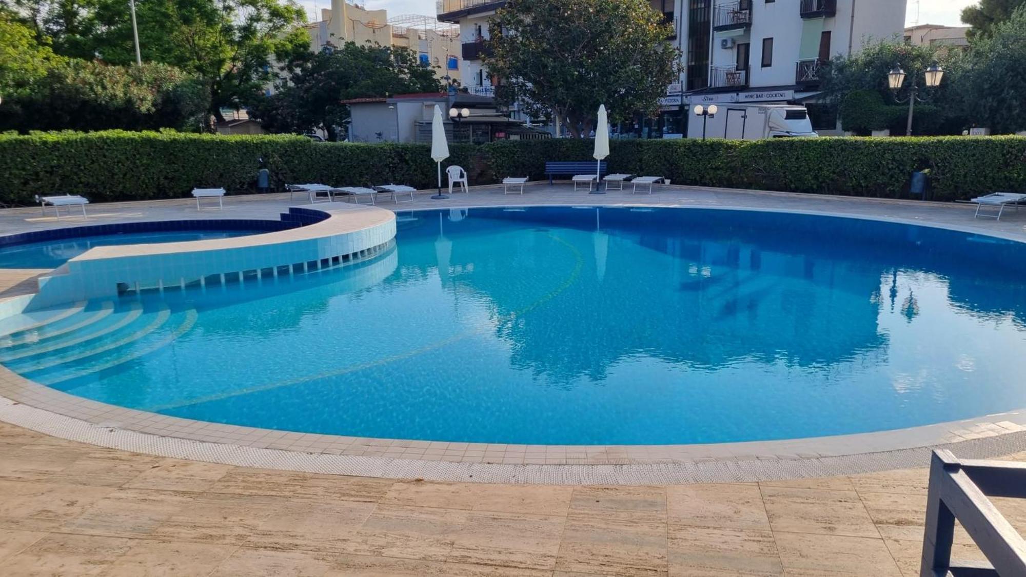 Recanati Seaside Apartment Giardini Naxos Ngoại thất bức ảnh